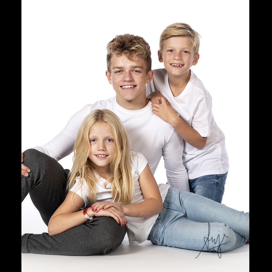 1809225-42 18x 1s (1)