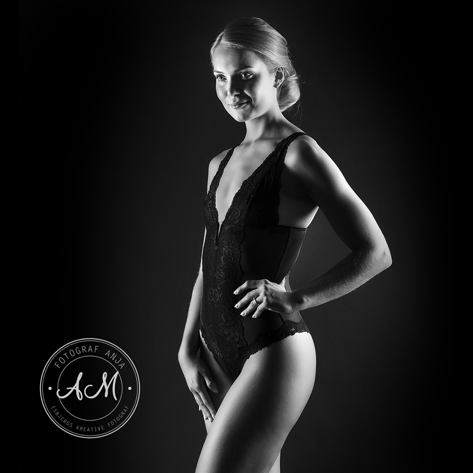 FOTOGRAF ANJA Boudoir Morgengave 1907166-10 13x 1s (1)